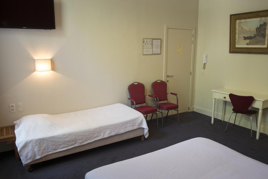 Superior King Room,1532187064:JPEG