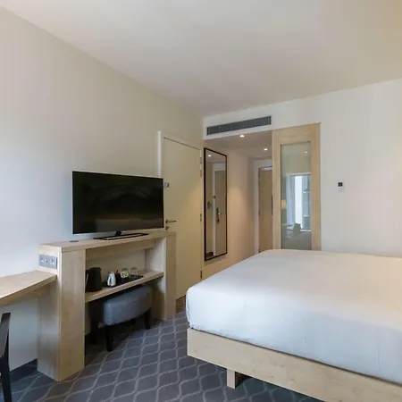 Hampton By Hilton Antwerp Central Station-3